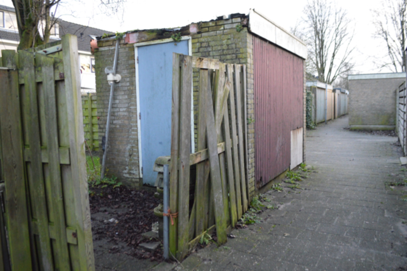 ,,De schuur van nummer 60 staat op instorten.''