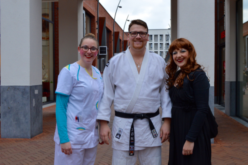 Charlotte Landman, Ruben Glastra en Petra Landman tijdens de vossenjacht.
