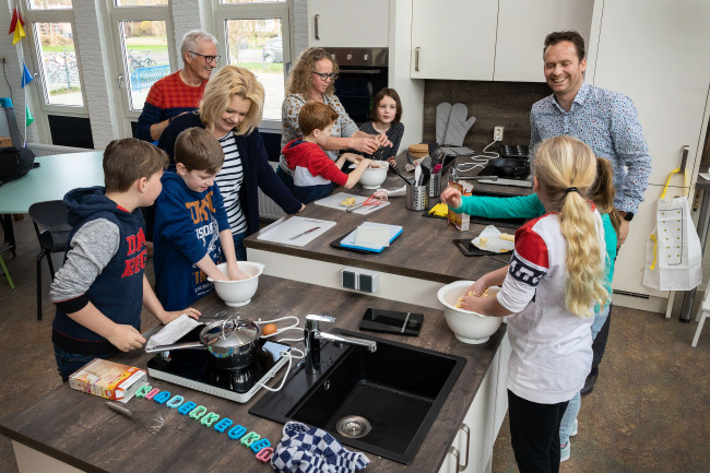 De opening van de kinderkeuken
