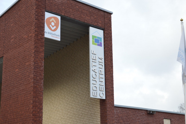 Brei- en haakcafé met Ankie Zuiderwijk in Biddinghuizen