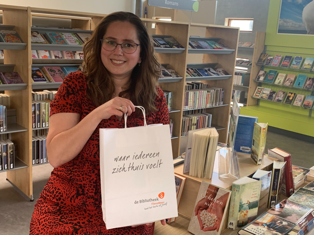 FlevoMeer Bibliotheek van start met AfhaalBieb
