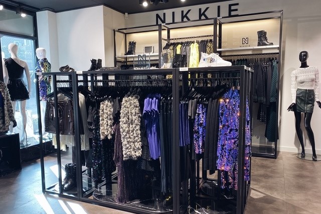 Be Younique opent Nikkie Corner in Heerde