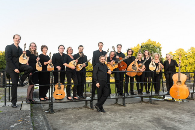 Zwols Mandoline Kamerorkest Het Consort viert jubileum