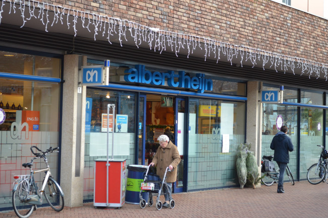 Sensoor en Albert Heijn houden ‘verbindende buurtlunch’ aan Kop van het Ruim