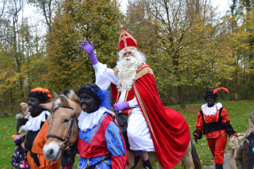 De intocht van Sinterklaas in Swifterbant., https://brugnieuws.nl/uploads/45a640cefb3a15d96ea9d03a199d768ba3469b22.jpeg