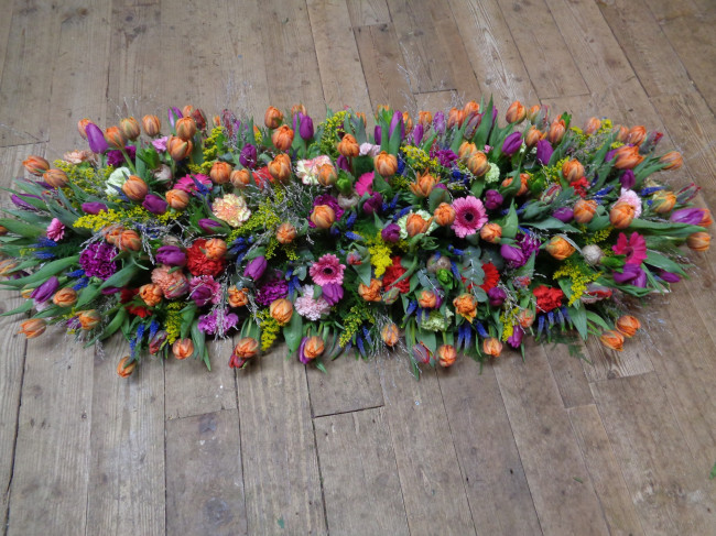 De betekenis van bloemen en kleuren bij een afscheid