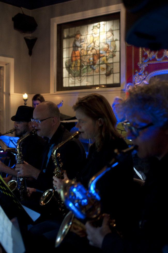 Bigband Kampen geeft op 01 januari 2019 om 15:30 uur haar jaarlijkse Katerconcert in de Foyer van de Stadsschouwburg