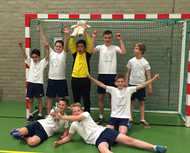 Kampioenengalerij - Handbalteam Flevosprong derde van de regio