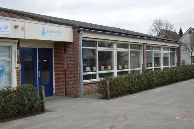 Leerlingen Flevosprong lichten ouders voor over alcohol en roken