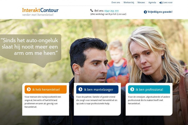 Interaktcontour zoekt chauffeur en hulp bij het zwemmen