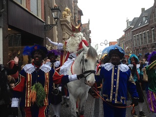 Intocht Sinterklaas in IJsselmuiden 2016