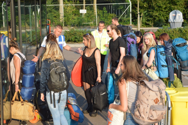 Lowlands-publiek stapt liever uit in Lelystad dan in Dronten