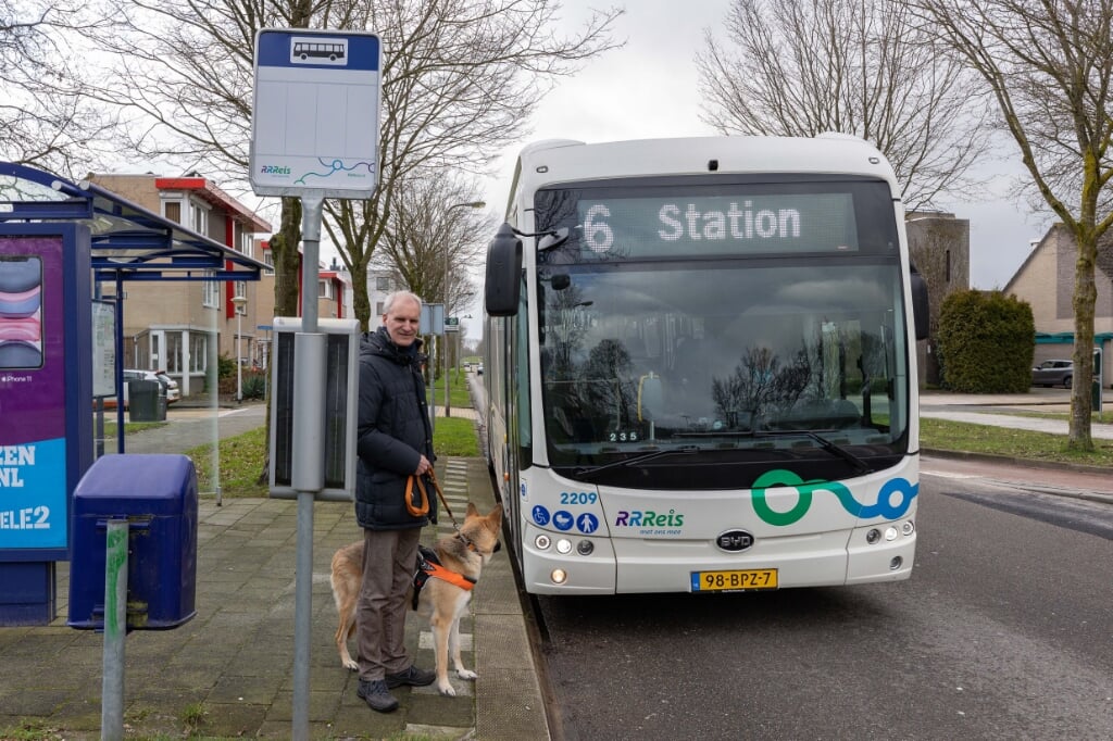 Ingmar Boersma komt in actie tegen de versoberde busdienstregeling in Zwolle.