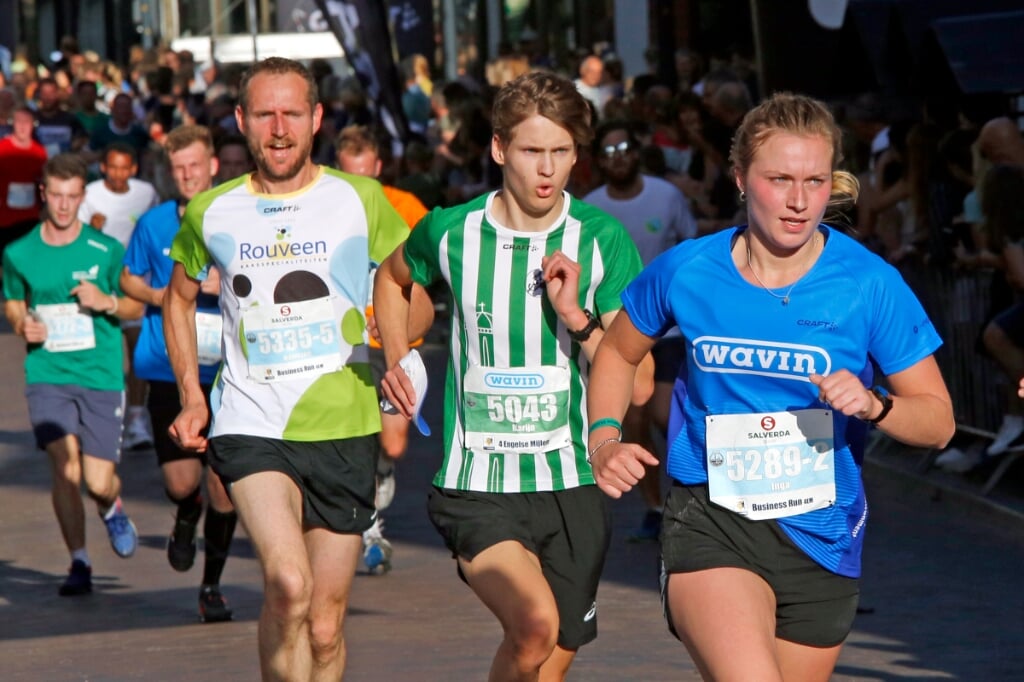 Na twee coronajaren werd de Halve Marathon Zwolle weer gehouden.