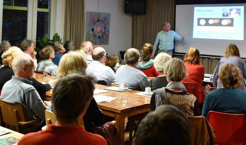 Veel belangstelling bij de lezing 5G gegeven door StralingsBewust | Fotonummer: 4a1775