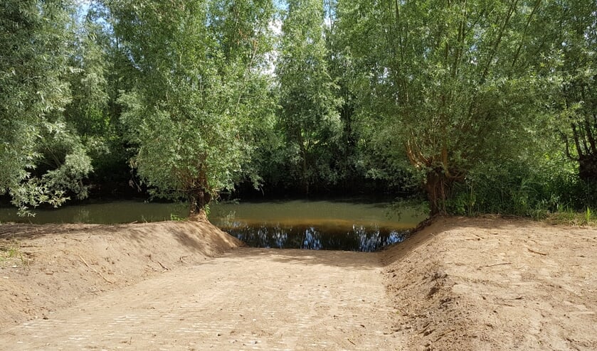 Boteninlaatplaats bij de Dommel | Fotonummer: 4499b5