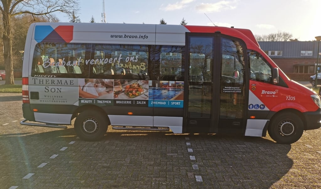 Nieuwe-website-buurtbus-260-in-de-lucht