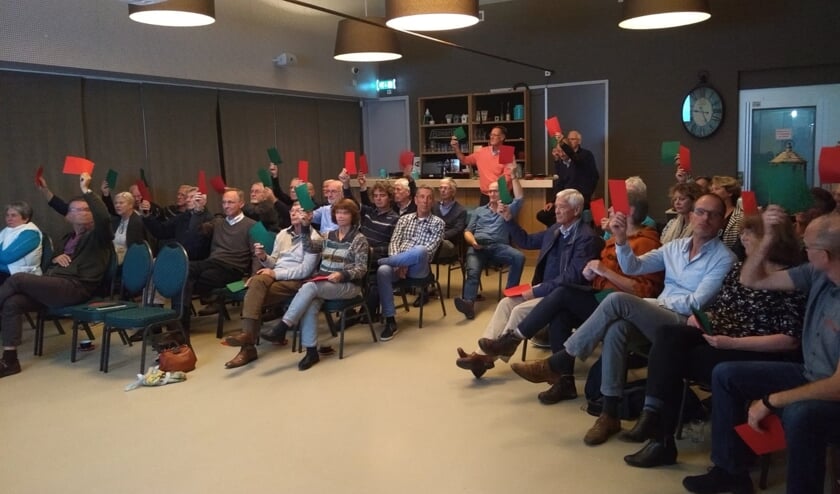 Belangstellenden in het Energiecafé 2019 (archieffoto) | Fotonummer: 8fa173