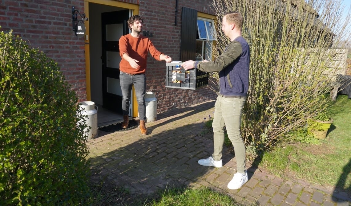 Help elkaar een handje