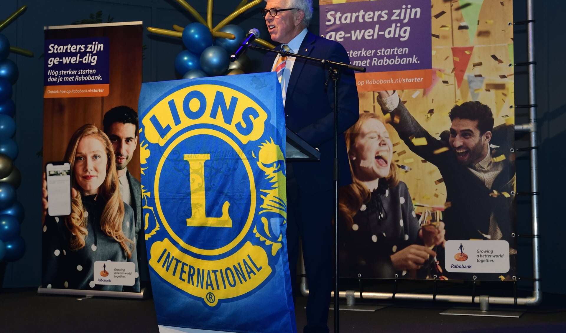 (Archief foto)De president van de Lions Club Son en Breugel Joep Panken, tijdens de eerder gehouden ondernemer van het jaar verkiezing