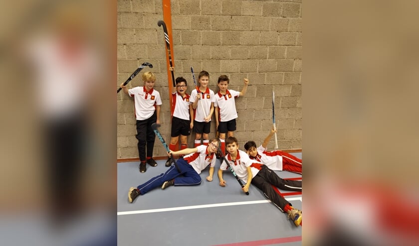 Jongens 8E1 zaalhockey kampioen | Fotonummer: ab6e81