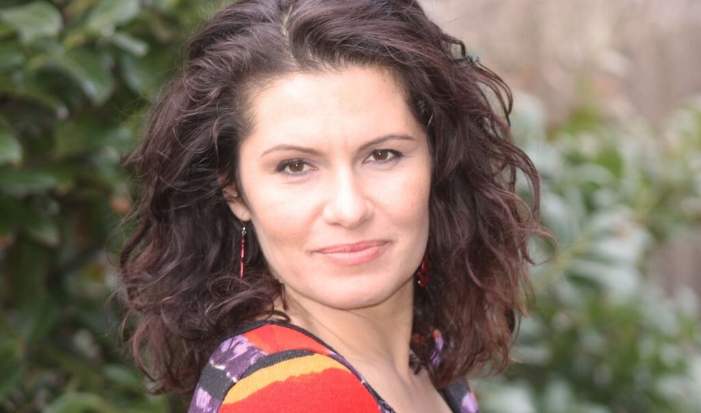 Maria Genova, schrijfster van diverse bestsellers