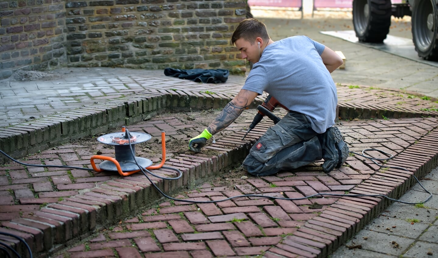 Groot onderhoud aan de Genovevakerk