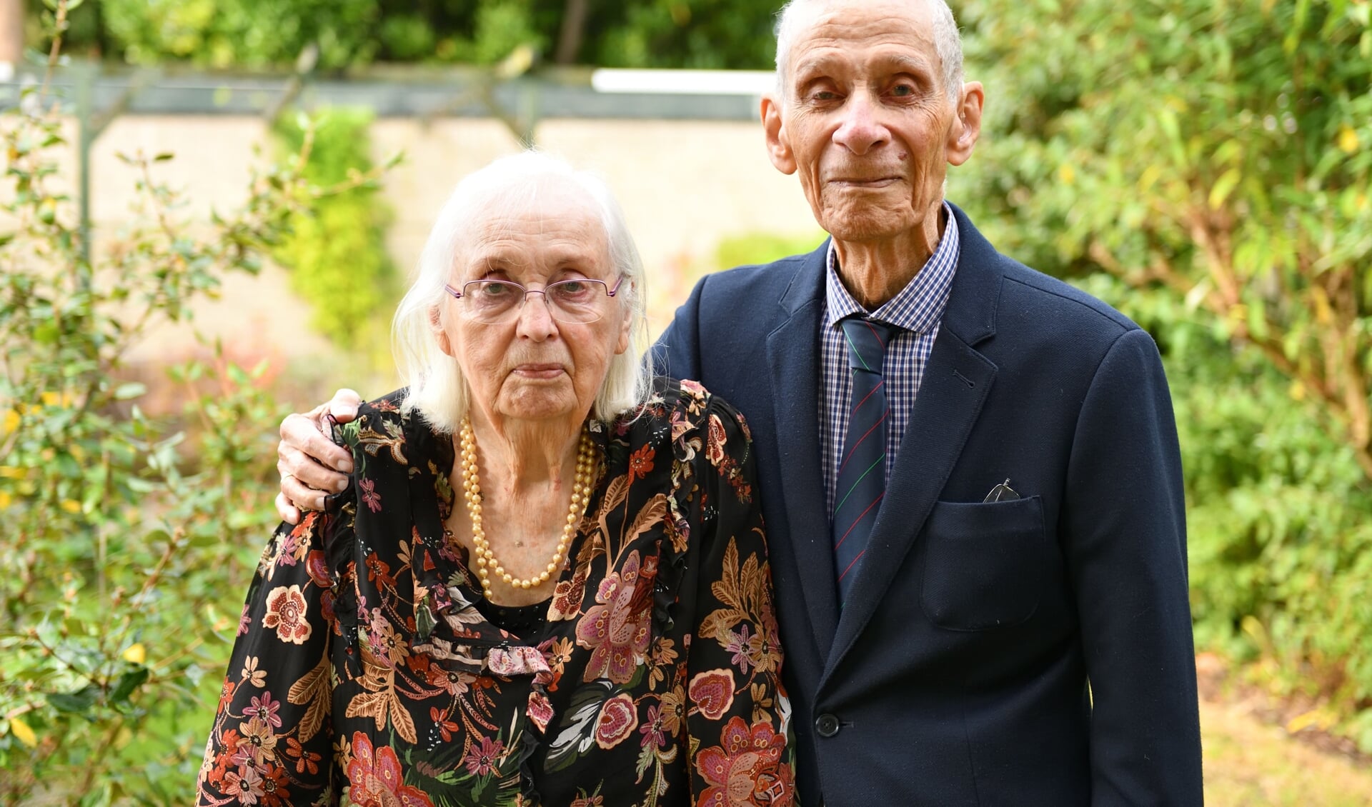 Het bruidspaar Olga en Hugo Wolff