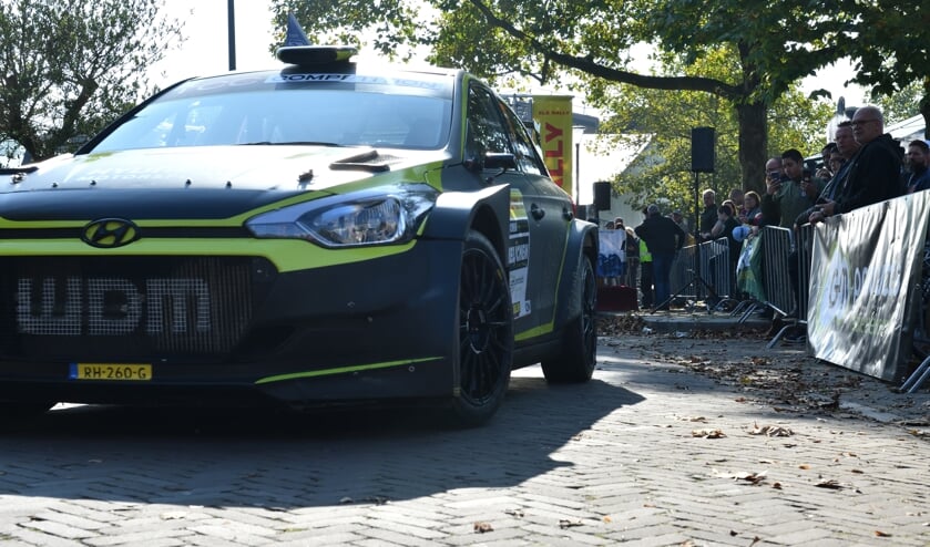 De 56e ELE Rally ging van start in het centrum van Son en Breugel