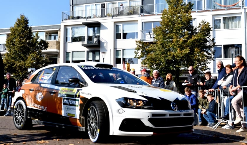De 56e ELE Rally ging van start in het centrum van Son en Breugel