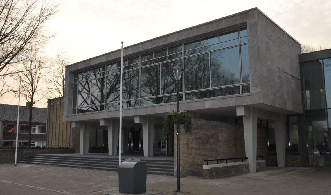 <p>Al 18 jaar is Hans Gaillard burgemeester van de gemeente Son en Breugel</p>
