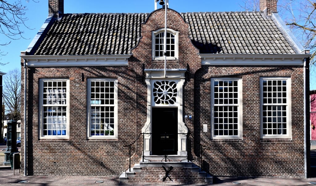 Het oude raadhuis in Son en Breugel de thuisbasis van Erfgoedvereniging Son en Breugel