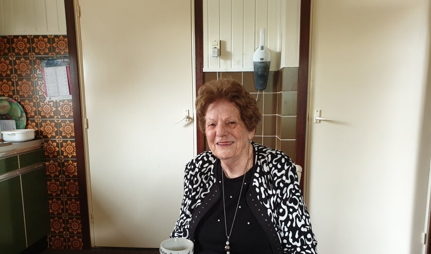 Mevrouw Megens nadat ze het verwenmomentje heeft gehad