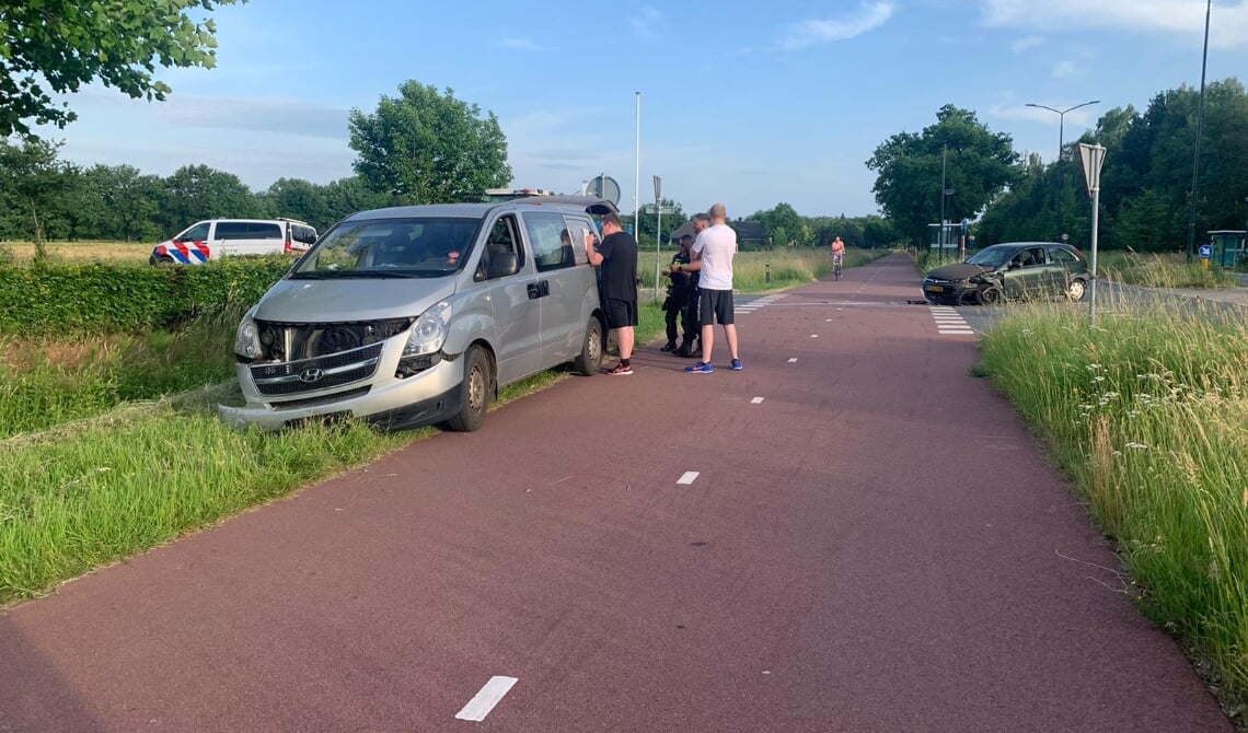 Beiden auto's raakte beschadigd