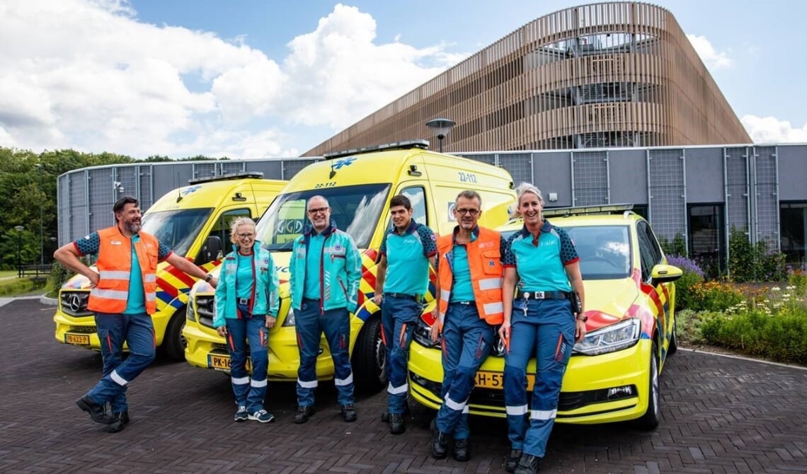 Nieuw uniform voor ambulancezorgverleners