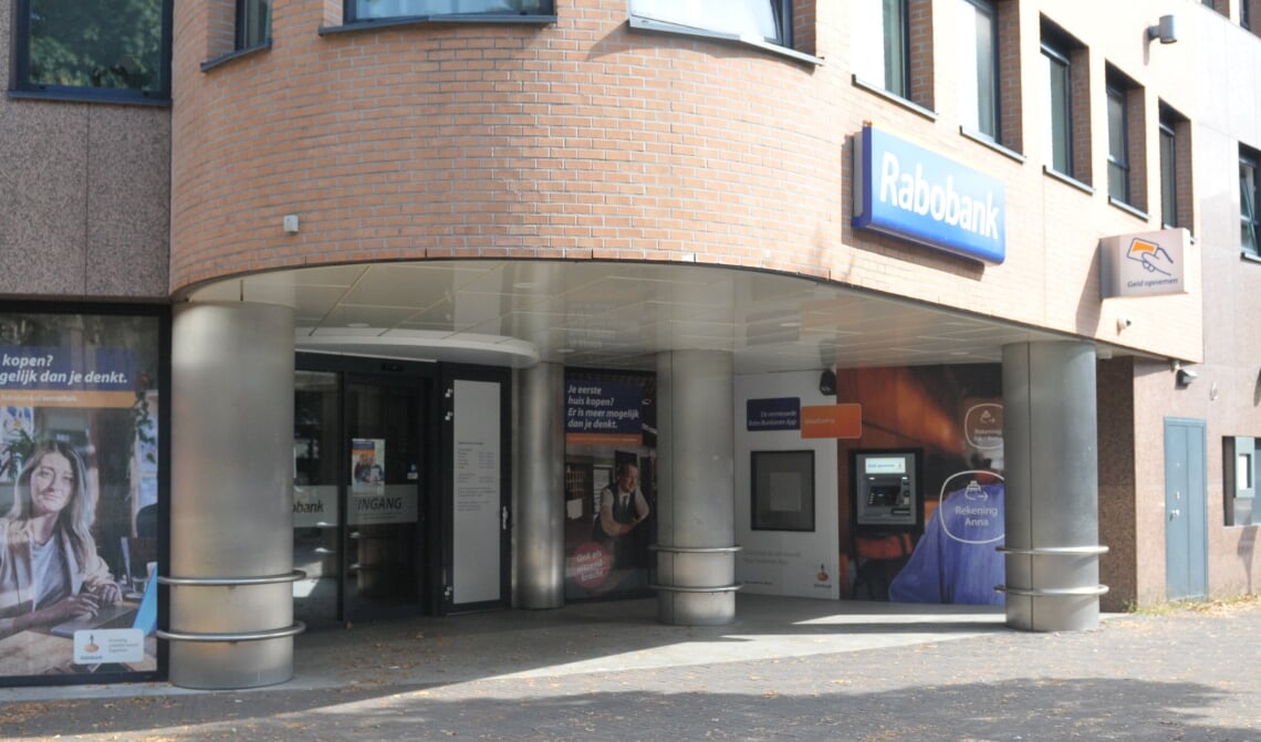 <p>Het kantoor van de Rabobank in Son en Breugel</p>