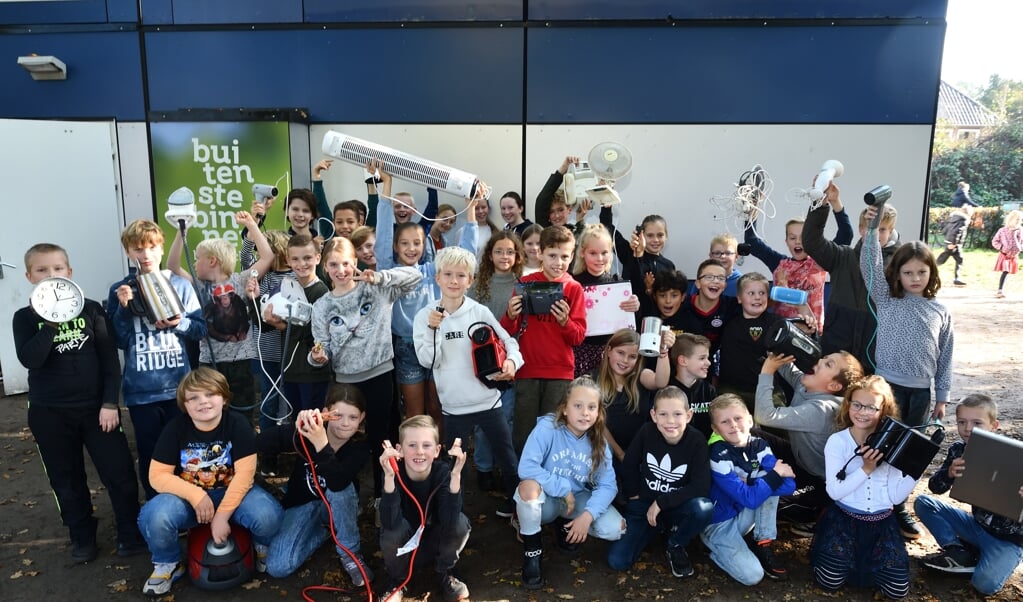 Leerlingen van basisschool BuitensteBinnen uit Breugel doen mee met de E-Waste-campagne