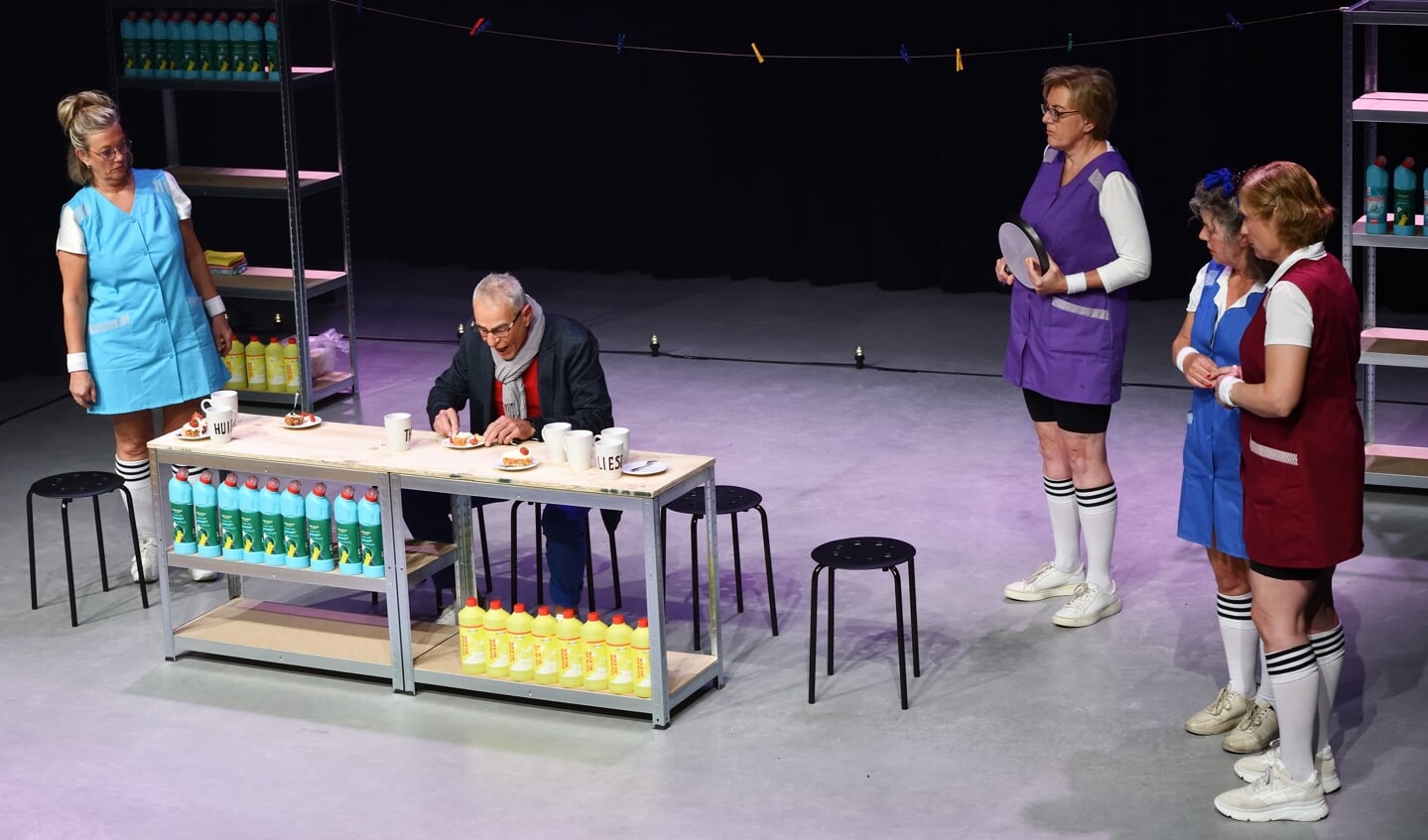 Scene uit De Schoonmaaksters