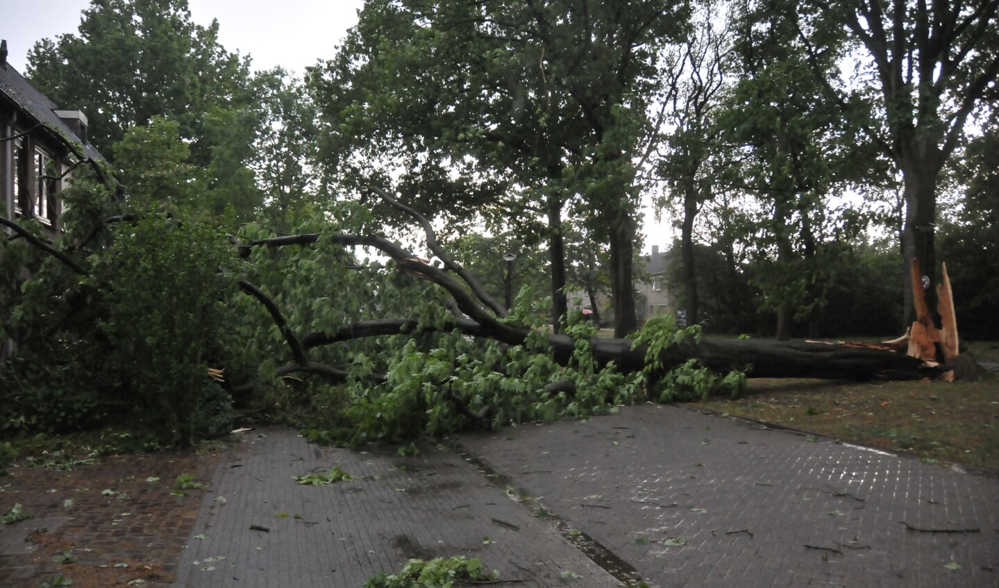 Schade door noodweer in Son en Breugel