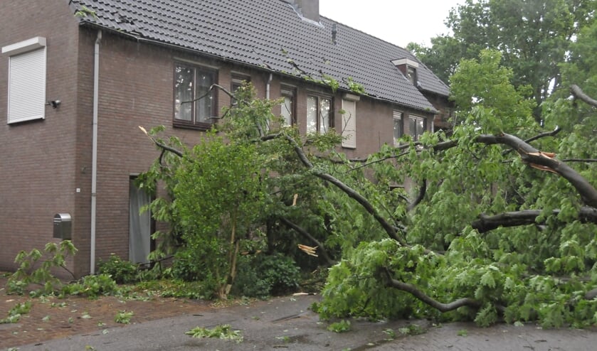 Schade door noodweer in Son en Breugel
