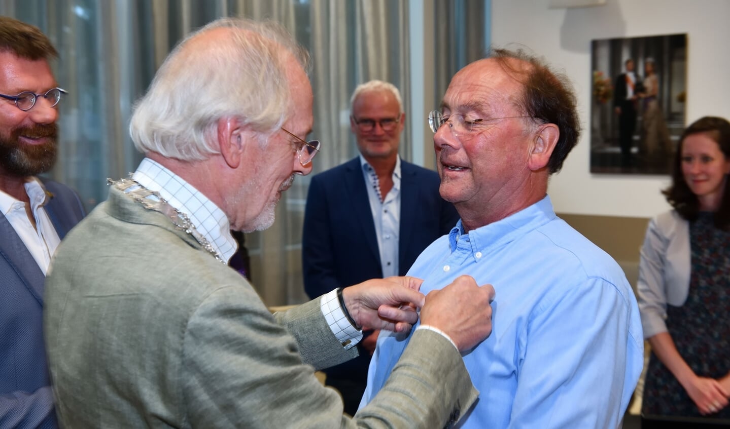 Erepenning gemeente Son en Breugel voor Frans den Hengst