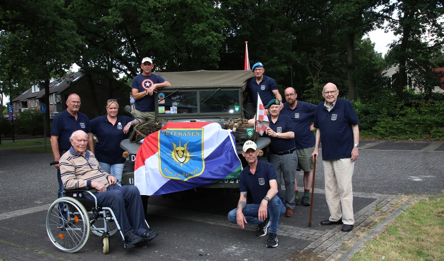 Een aantal veteranen tijdens de Veteranenmiddag bij De Bongerd