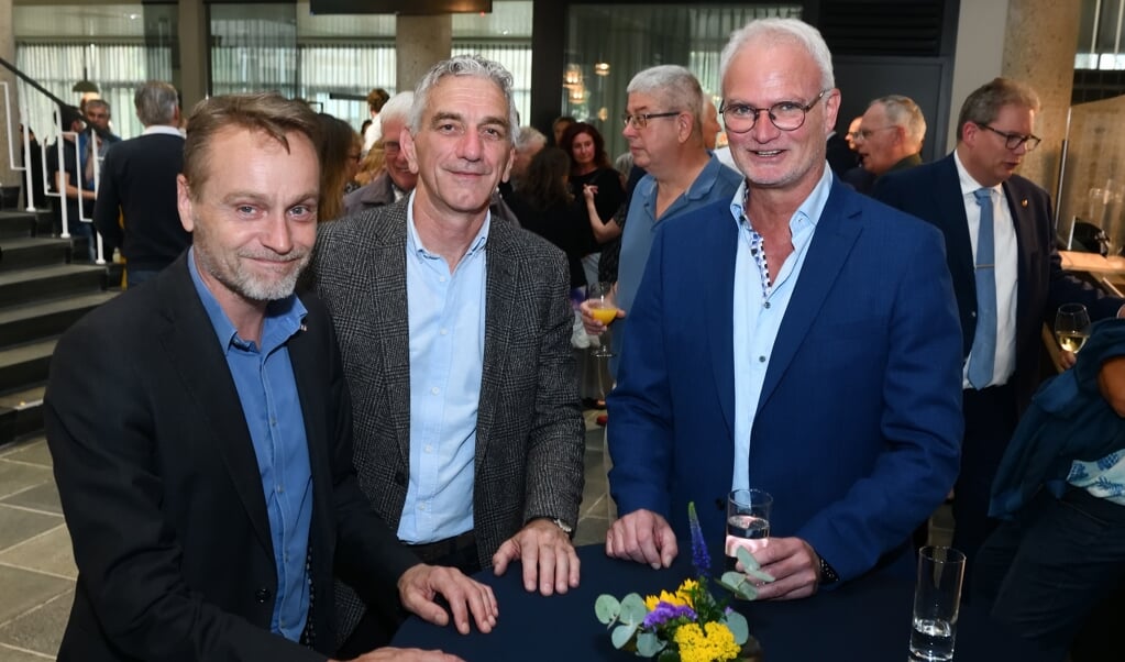 (geheel rechts) John Frenken samen met zijn toenmalige collega wethouders van Son en Breugel,Paul van Liempd  en Jos de Bruin in 2022.