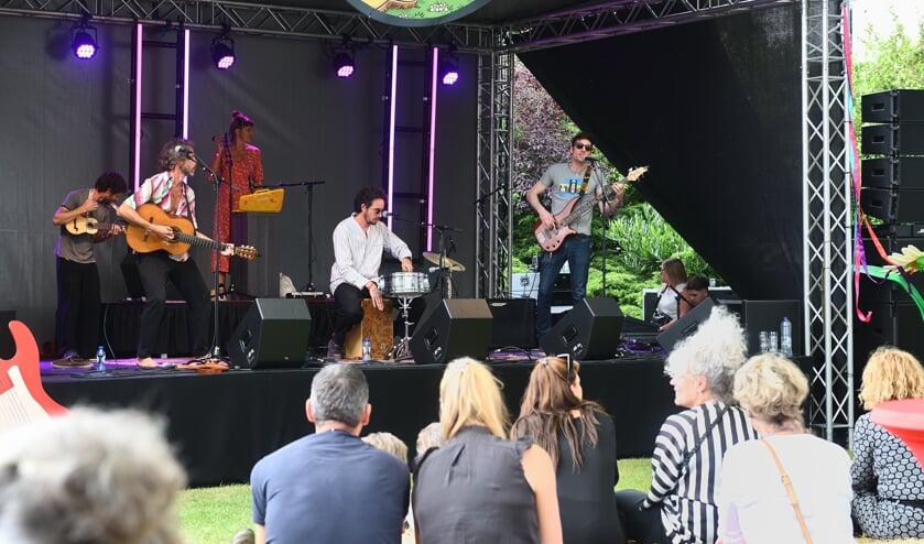 Lazy Sonnie Afternoon Festival