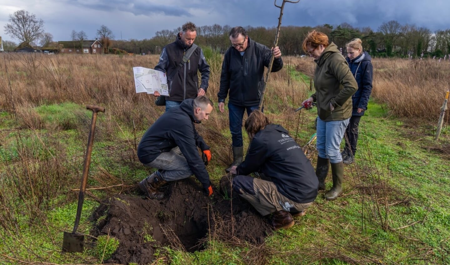 PlantenNu Groene Woud - er wordt geplant in voedselbos het Loonse Bos