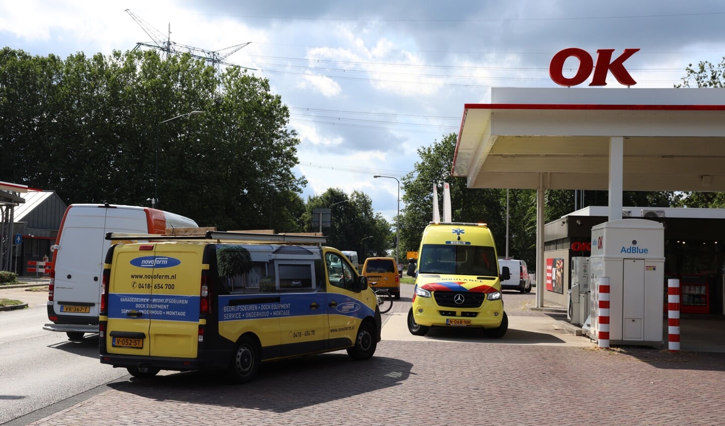 Staartbotsing met meerdere voertuigen op de Eindhovenseweg