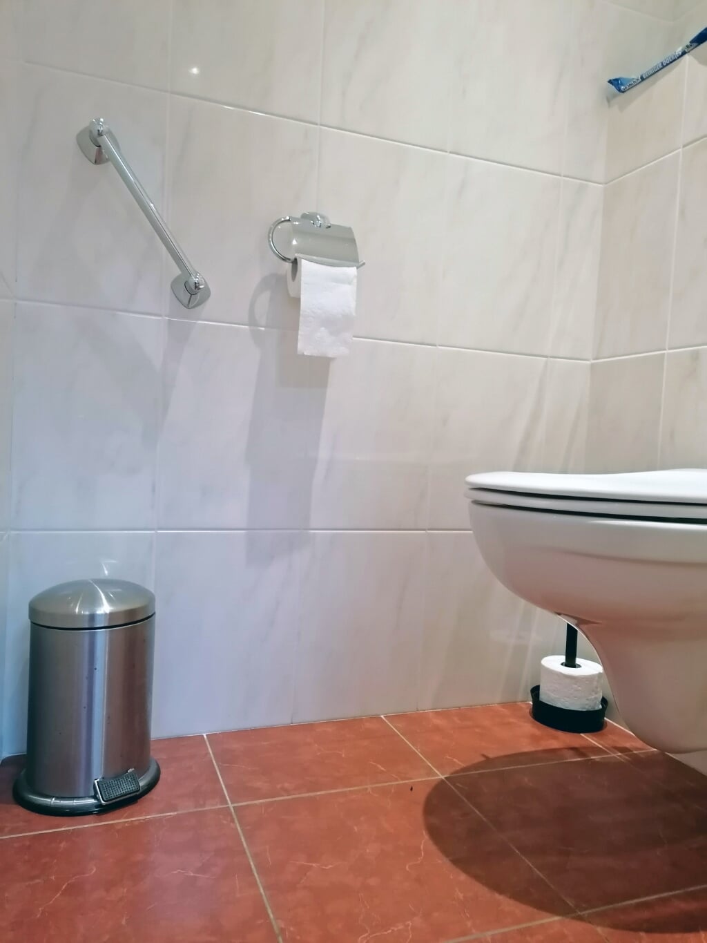 Een voorbeeld van een interne verbouwing van een toilet