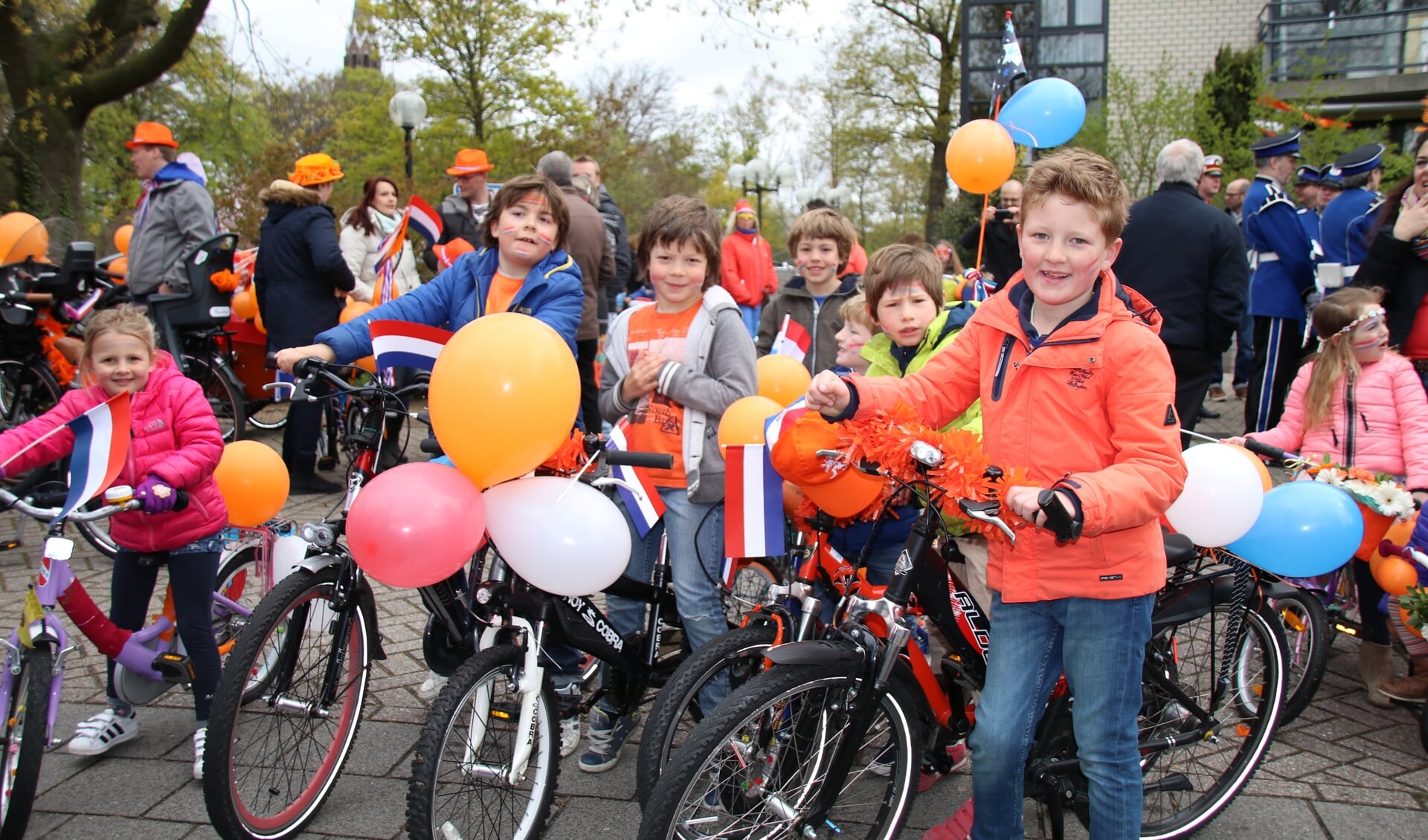Wie heeft de mooist versierde fiets op Koningsdag?  Foto: Nelleke de Vries