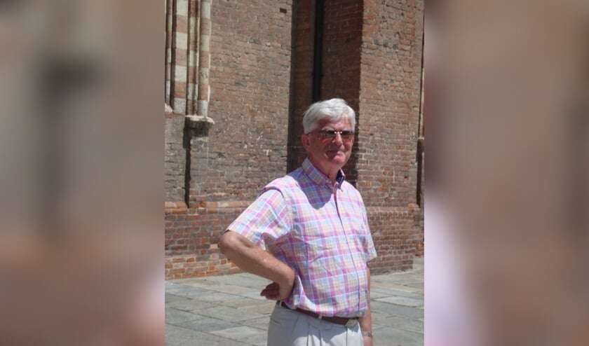 Otto Schrage is coördinator van Leergeld Voorschoten. Hij zoekt een opvolger