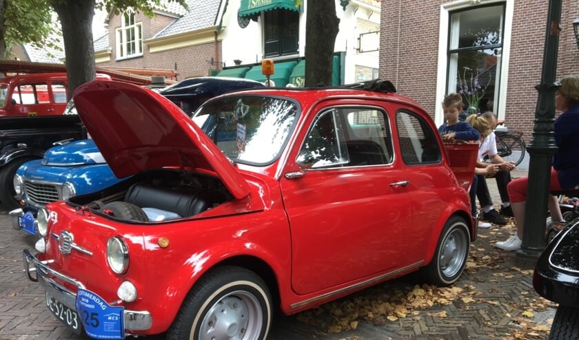 Op 15 september wordt de oldtimerdag gehouden in de Voorstraat. Foto: VOV